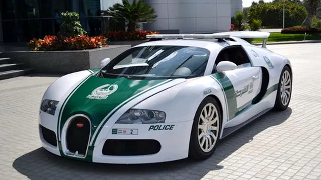 Cảnh sát Dubai được trang bị Bugatti Veyron